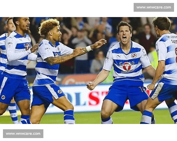 聚焦绿茵九十分钟攻防博弈全景回顾战术走势与球星表现解读全面